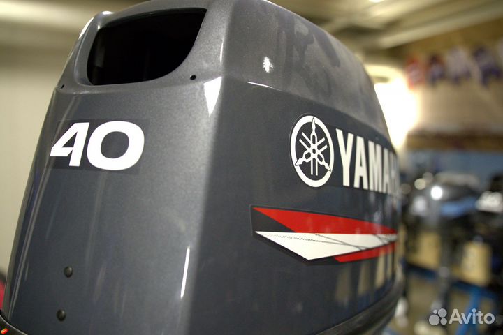 Лодочный мотор Yamaha 40 витрина