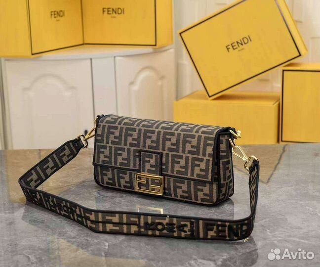 Сумка fendi