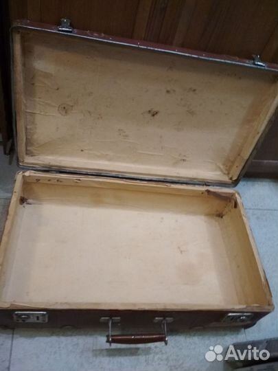 Чемодан времен СССР