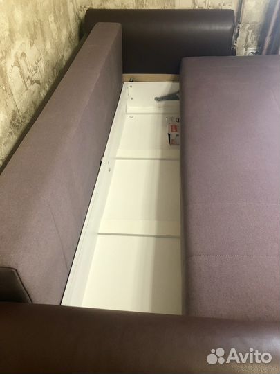 Диван еврокнижка