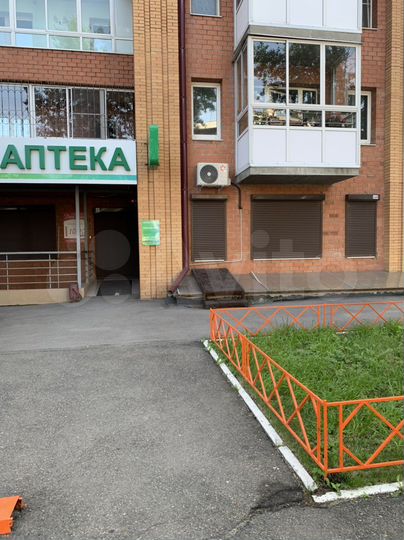 Торговая площадь, 65 м²