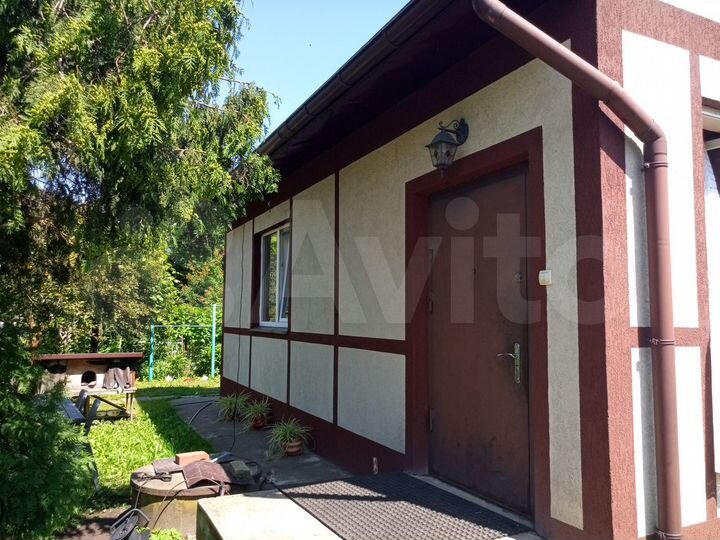 4-к. квартира, 85 м², 1/2 эт.