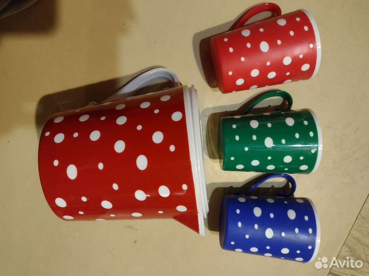 Пластиковая посуда