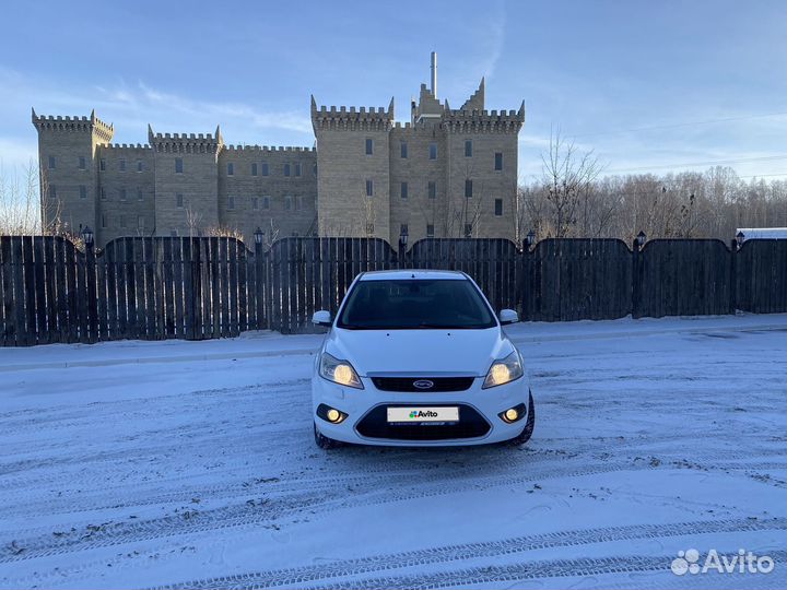 Ford Focus 1.8 МТ, 2008, 220 000 км