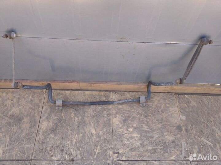 Стабилизатор передний Opel Zafira B 2005-2012