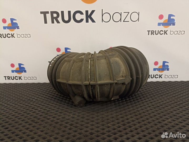 1667691 Патрубок воздушного фильтра Daf XF105