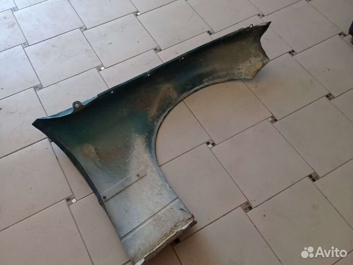 Крыло левое бмв е36