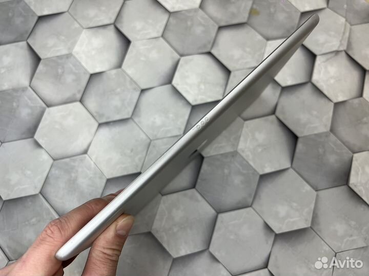 iPad 8 2020 WiFi 32gb Silver