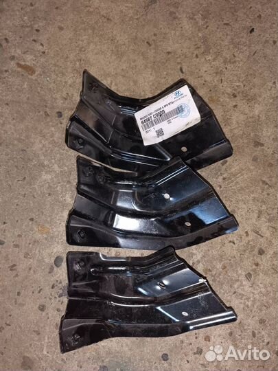 Кронштейн переднего правого крыла Hyundai Creta