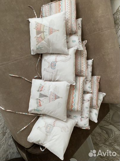 Набор в детскую кроватку