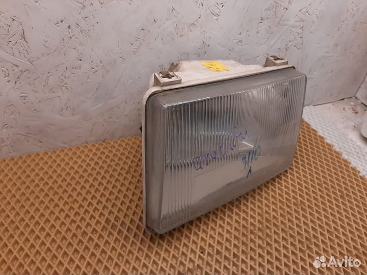 Левая фара Газ 3110, Москвич 2141