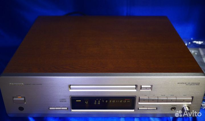 Топовый onkyo integra C-729