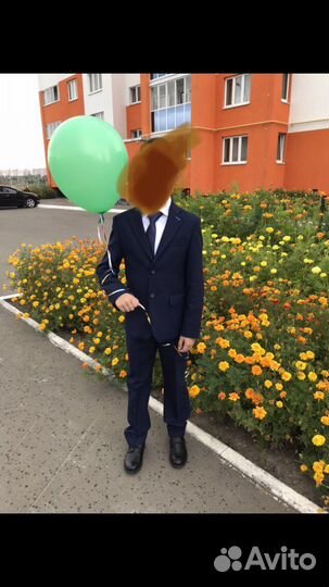 Школьный костюм