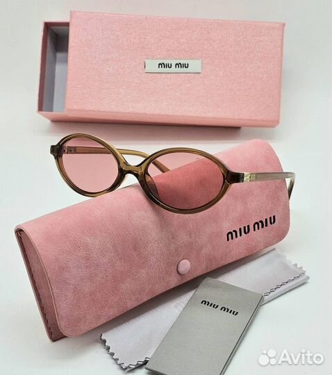 Очки miumiu