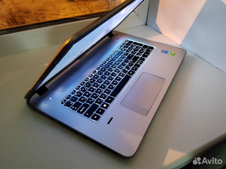 Игровой HP 17.3/ i5-4210U/GeF 840M/SSD 256GB