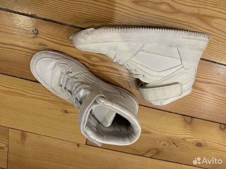 Детская обувь