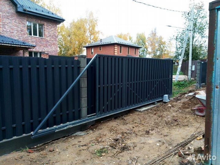 Установка откатных ворот