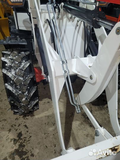 Фронтальный погрузчик SHANDONG ZL936, 2024