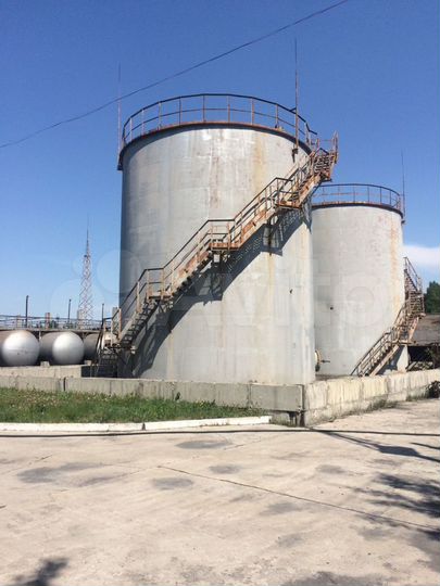 Нефтебаза 2500 м²