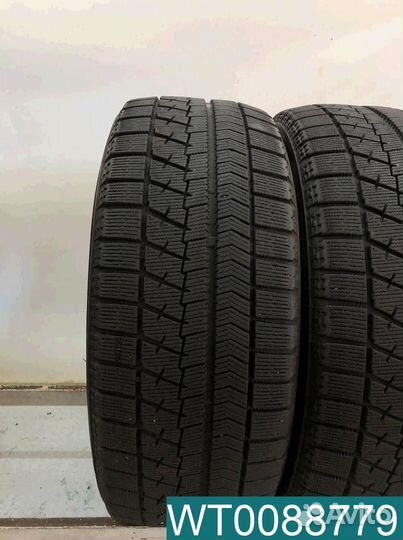 Bridgestone Blizzak VRX 215/50 R17 95T