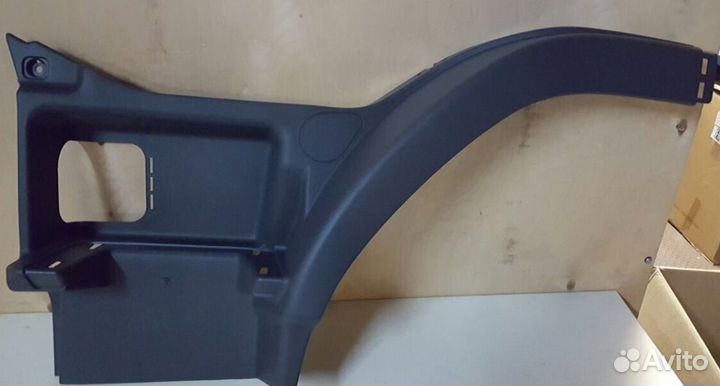 Крыло кабины левое с подножкой Volvo 20529478 H