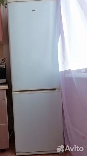 Продам холодильник рабочий бу