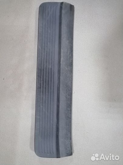 Накладка на порог задняя правая Mazda 626 GF 1998