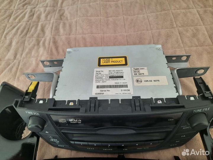 Автомагнитола на toyota rav4