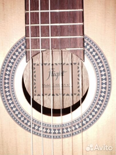 Классическая гитара Flight - C100