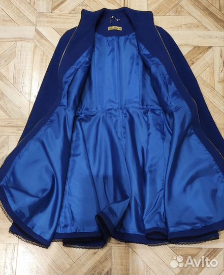 Пальто женское демисезонное 42