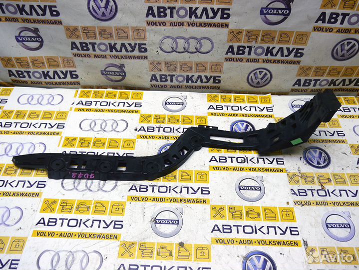 Кронштейн заднего бампера правый WV Пассат Б7 B7