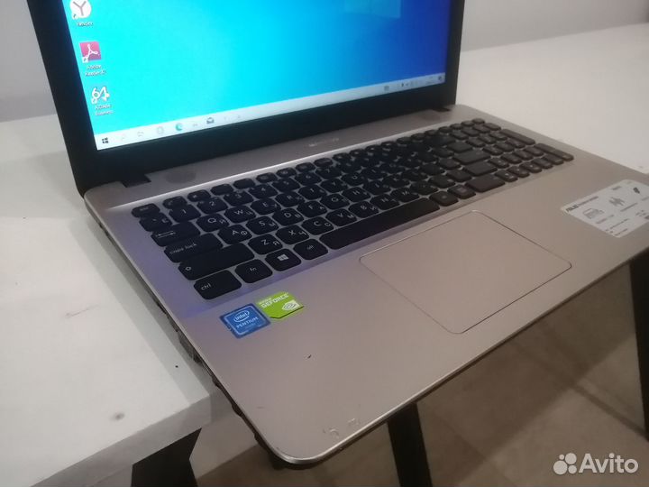 Производительный ноутбук Asus 15.6 4ядра/GT810M