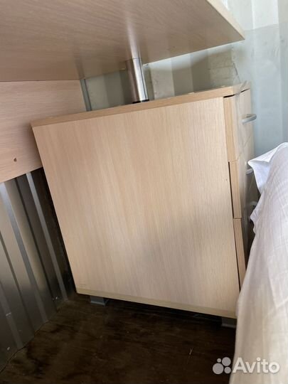 Письменный стол