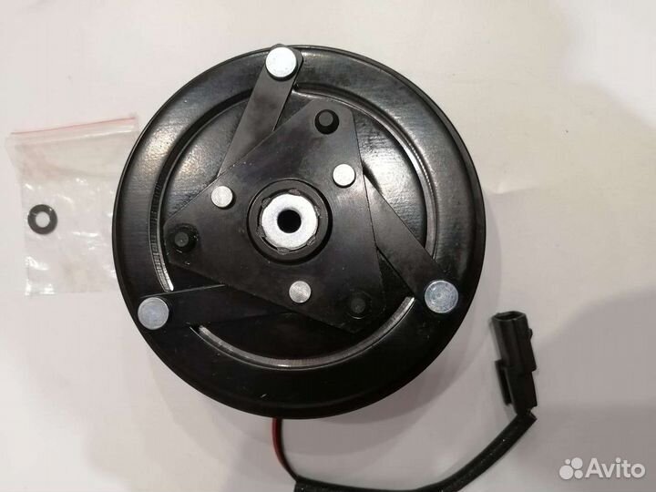 Шкив компрессора кондиционера nissan