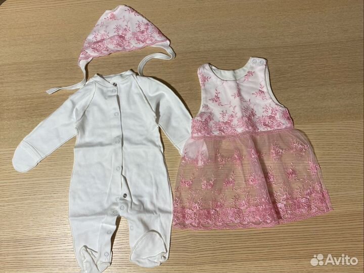 Комплект на выписку для девочки