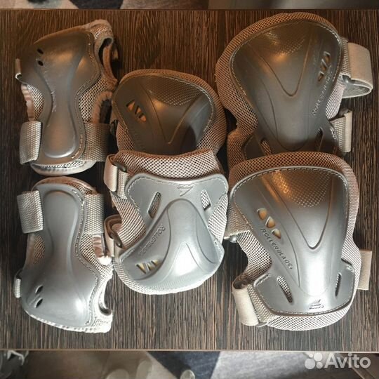 Роликовые коньки rollerblade
