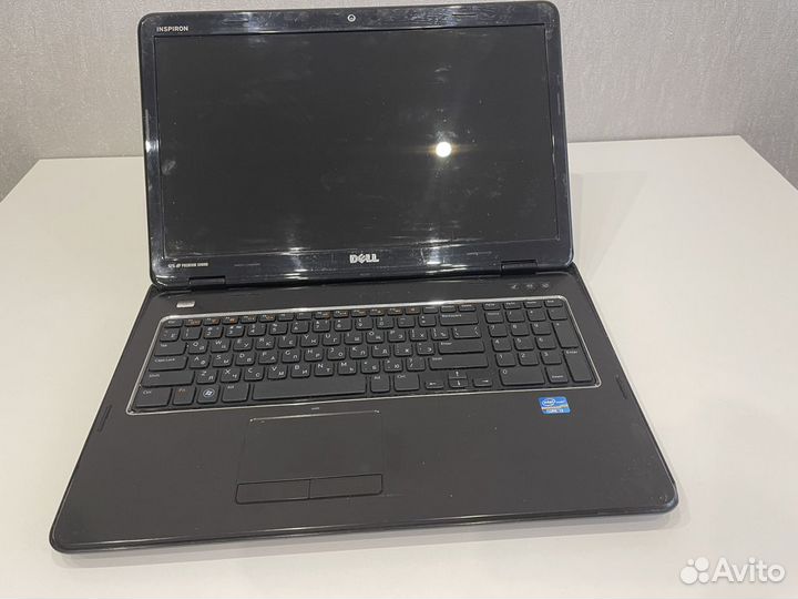 Ноутбук dell inspiron n7110