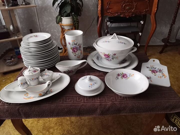 Столовый сервиз