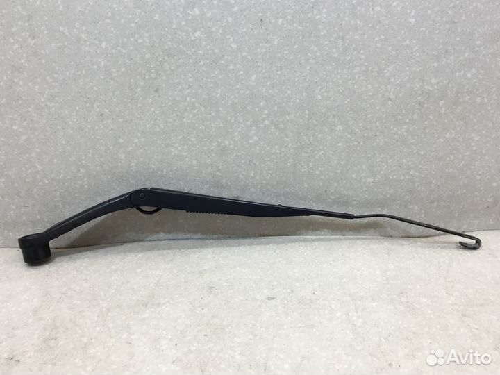 Поводок стеклоочистителя передний левый Kia RIO 20