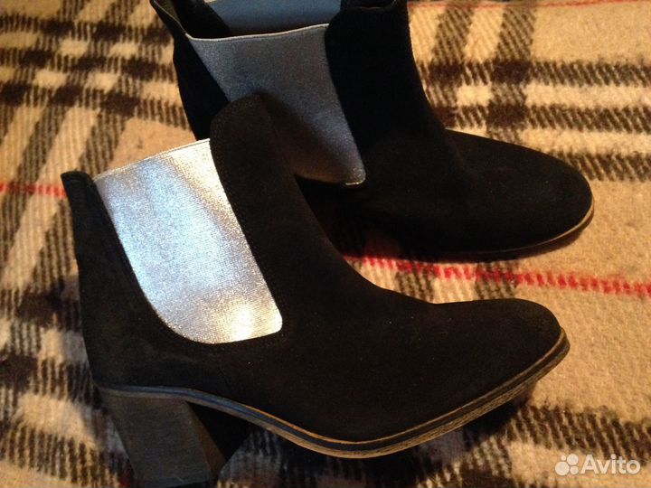 Ботильоны женские 2 пары 39-40