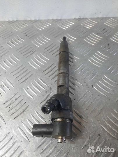 Форсунка Mercedes Vito W639 2.2 646983 2005