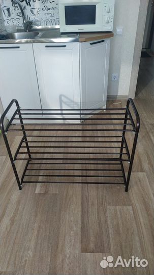 Подставка для обуви и вешалка