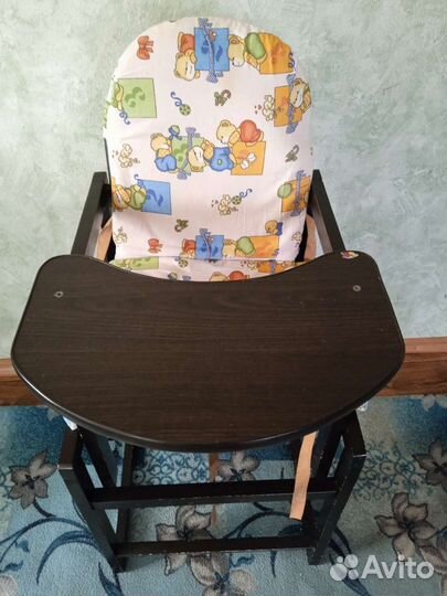 Детский стол для кормления