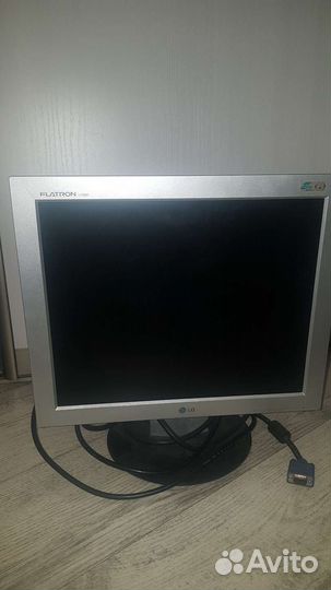 Монитор LG flatronL1918s