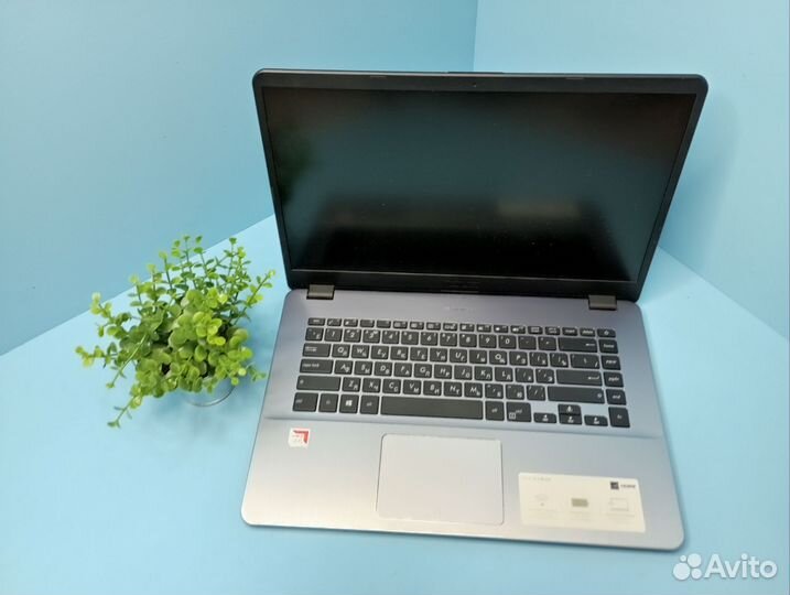 Asus, 500гб SSD и 8гб Ram