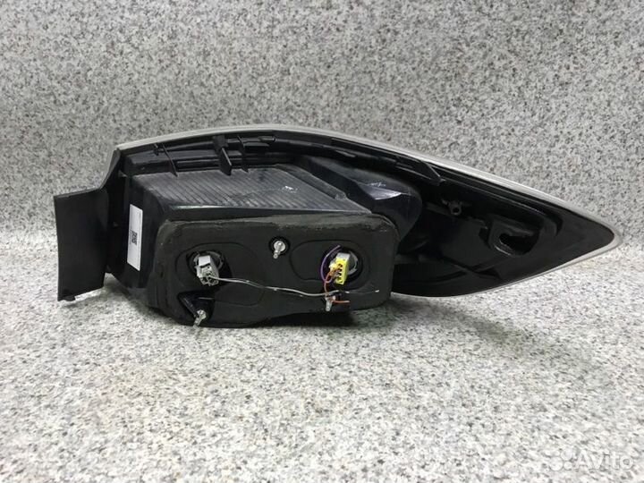 Фонарь левый Mazda 3 BL 2010