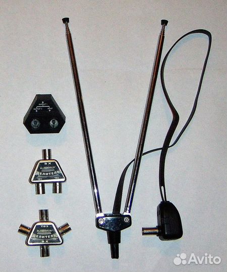 Мебельные петли,крючки,зажимы для карнизов, клипсы