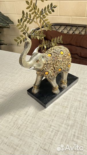 Статуэтка слон