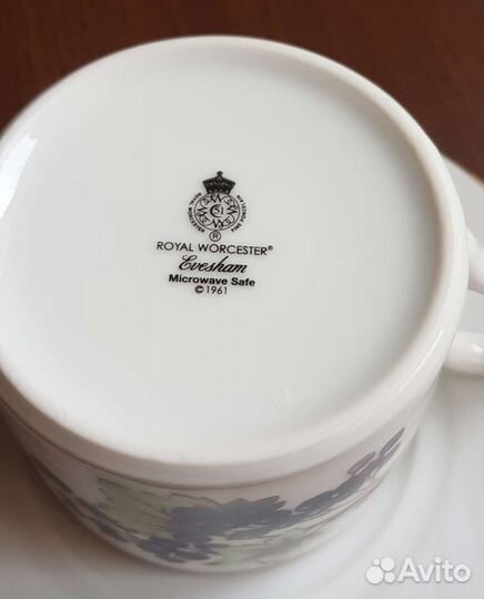 Чайная пара (чашка+блюдце) Royal Worcester, Англия