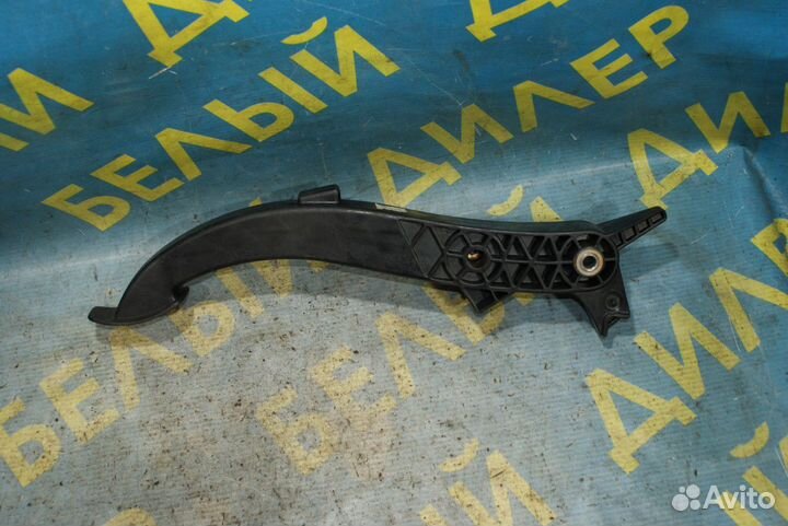 Педаль сцепления Renault Megane 2